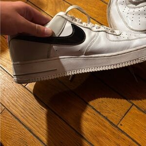 Nike Women's White and Black Sneakers